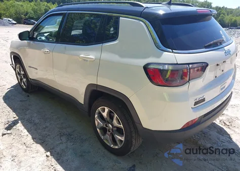 2018 Jeep Compass Limited 4X4 из США, поврежденный, VIN 3C4NJDCB5JT114426
